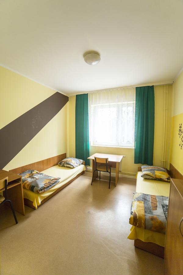 Ondraszka Hostel คาโตวีตเซ ภายนอก รูปภาพ